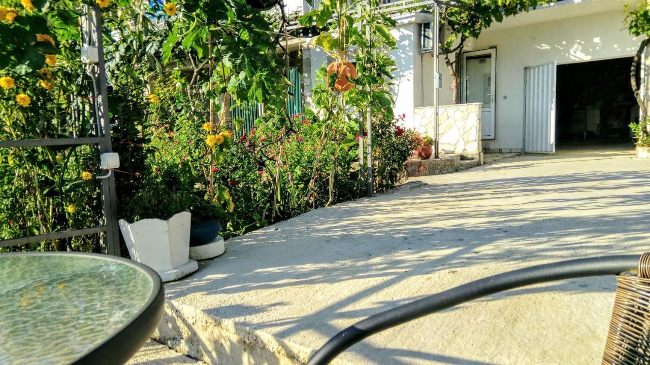 Apartmani Bosco Тиват Екстер'єр фото