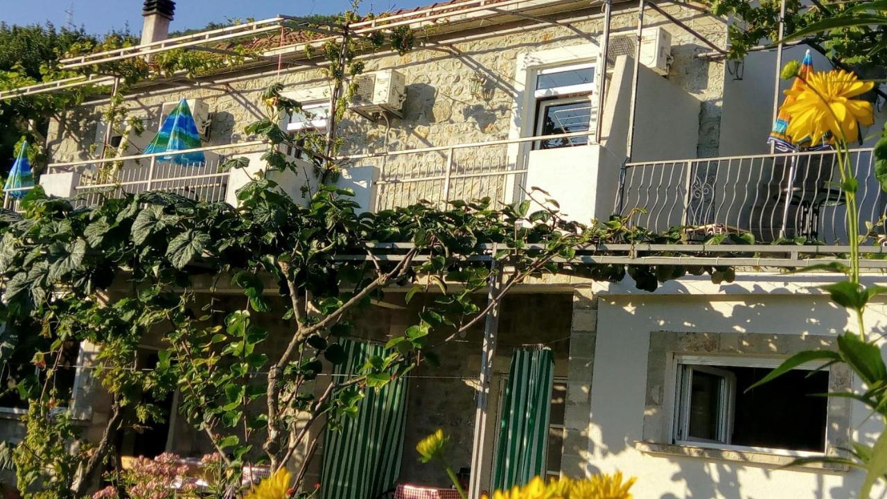 Apartmani Bosco Тиват Екстер'єр фото